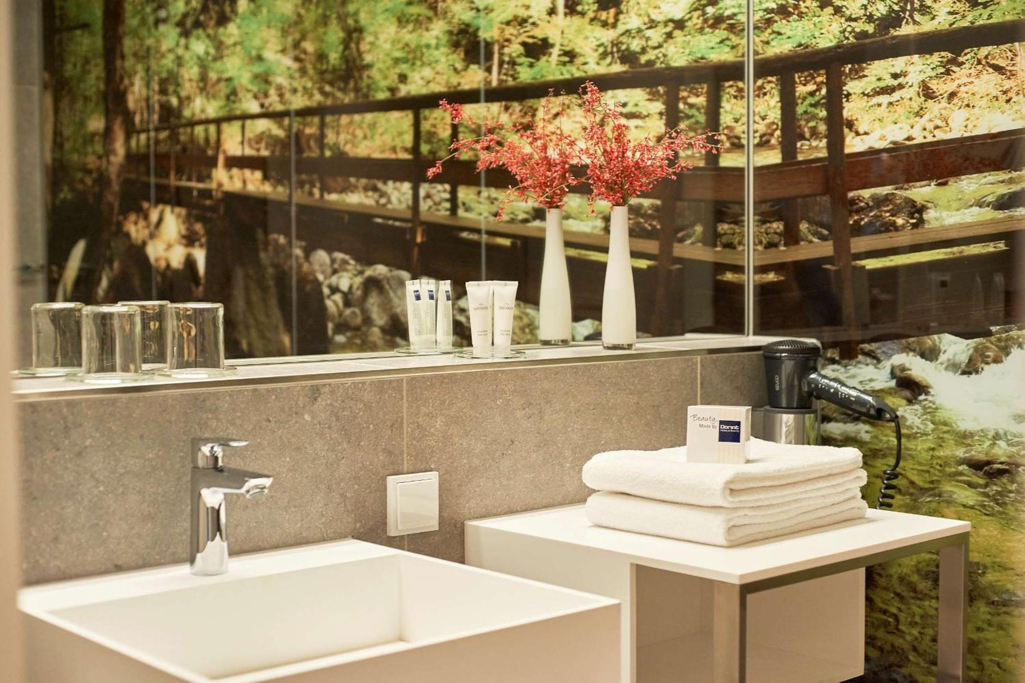 Deluxe Double Room Balcony Park Wing